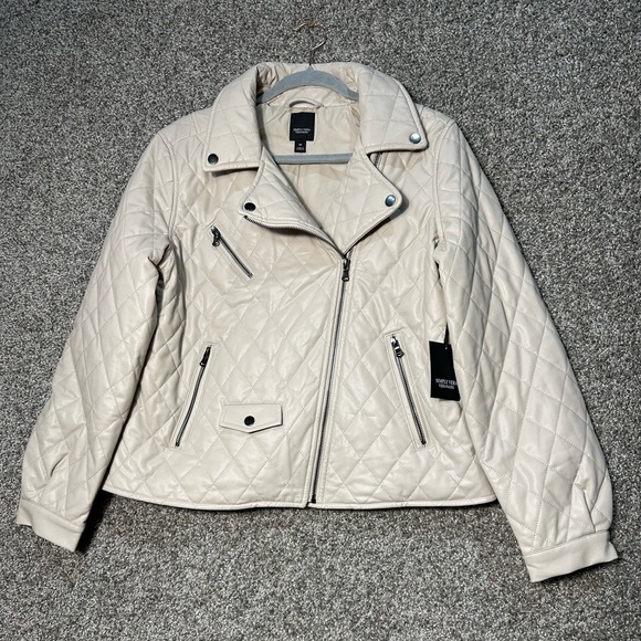 NWT Simply Vera Vera Wang Quilted Moto Jacket Size Medium - Picture 4 of 7